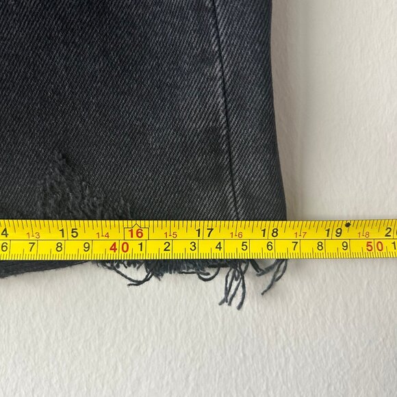 AGOLDE Parker Raw Hem Black Distressed Denim Mini Skirt Women's Size 25 - Picture 8 of 9